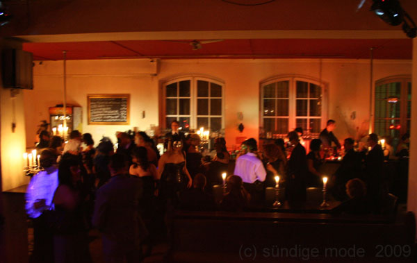 Party1